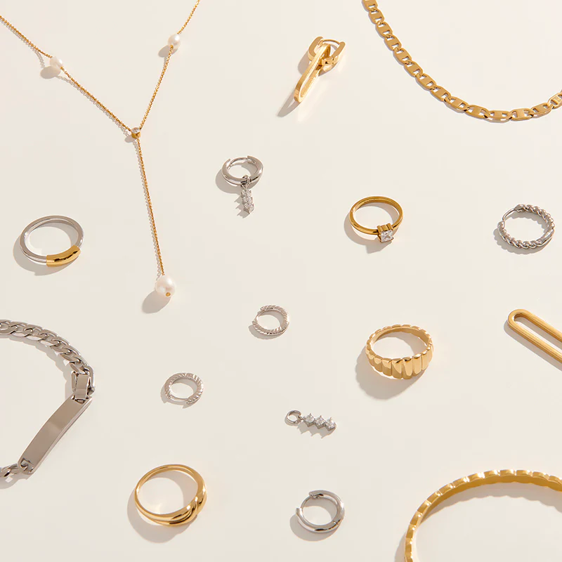 Výrazné, odolné a elegantní: Ocelové šperky pro moderní vzhled.
