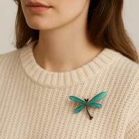 Jak sladit šperky s outfitem - tipy pro každodenní nošení