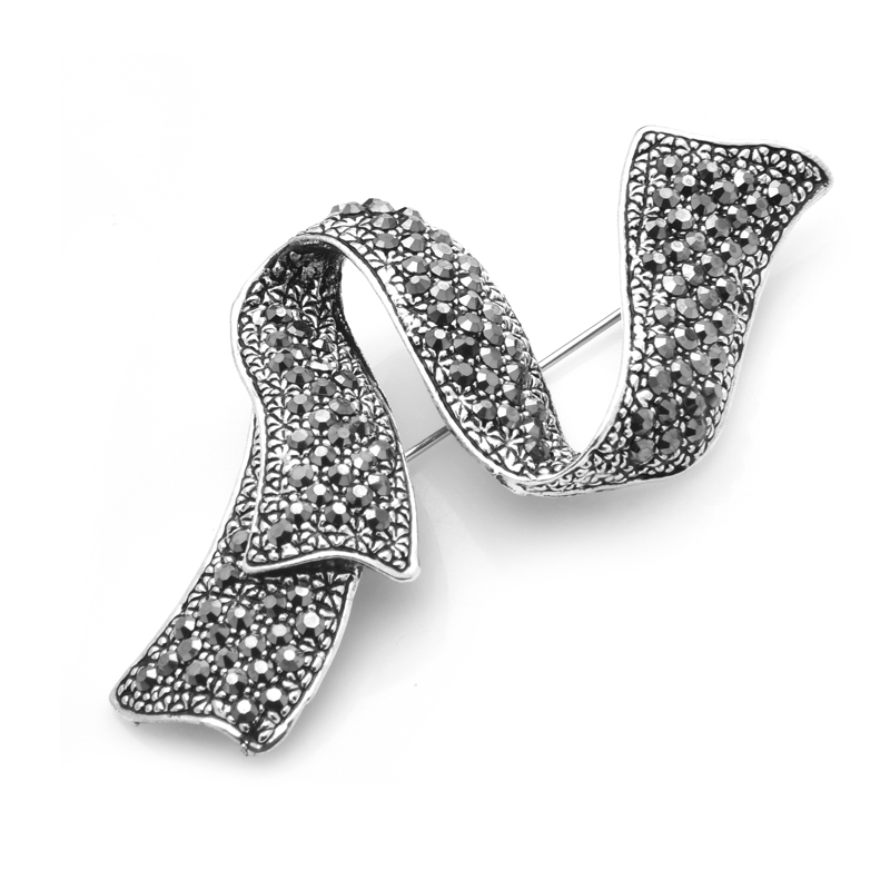 Exkluzivní markazitová brož Dona