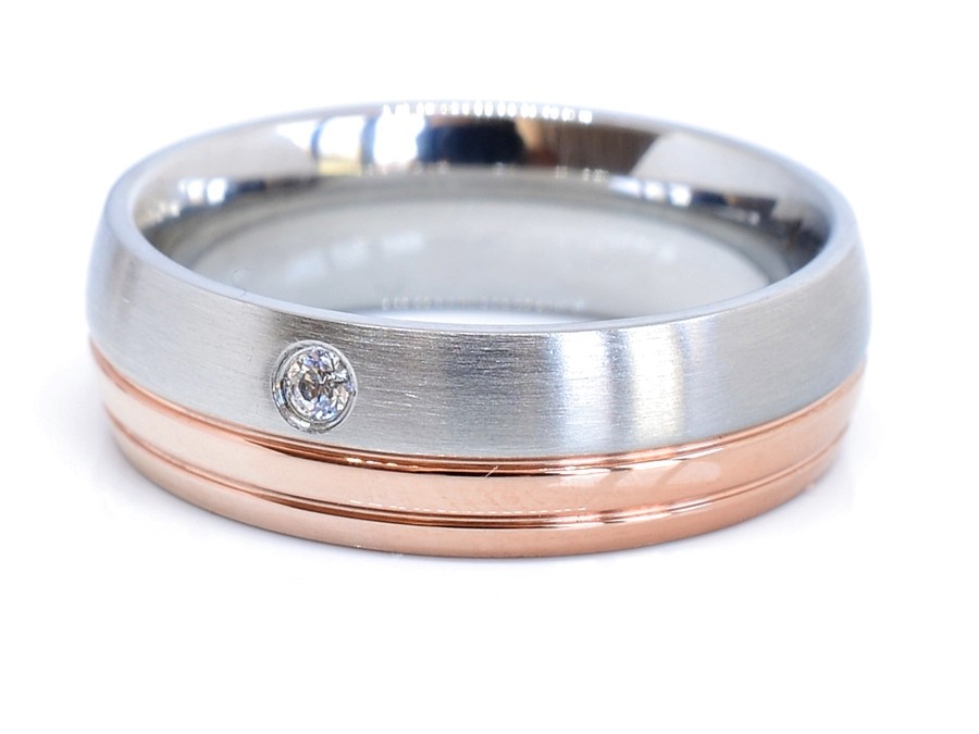 Aranys Ocelový snubní prsten zlacený s kamínkem, 51 03649