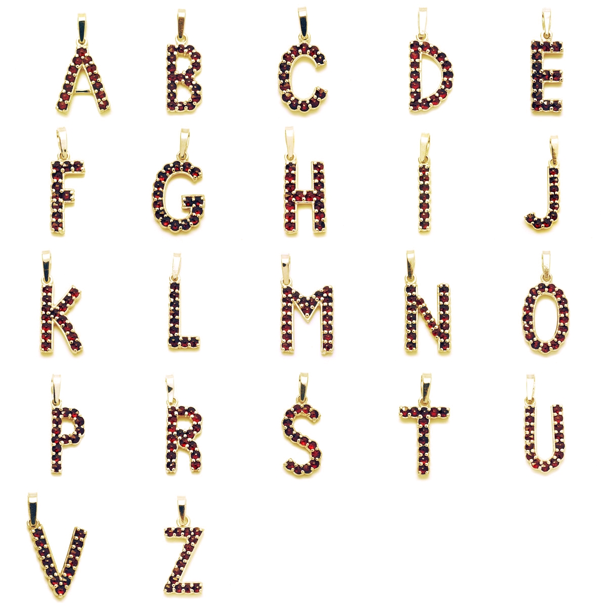 Stříbrný přívěsek písmeno s českým granátem Monogram, V, Zlacení