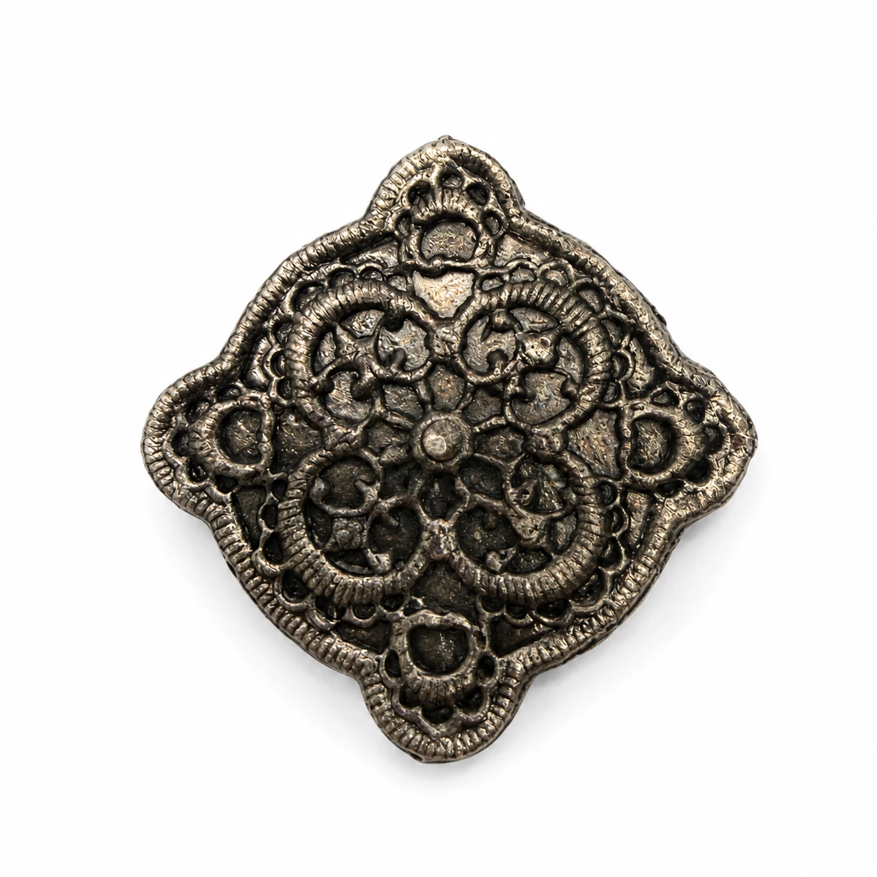 Brož Ornament