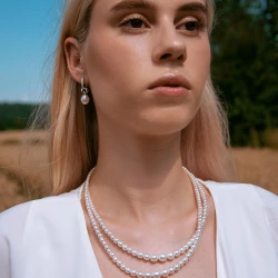 Perličkový náhrdelník dvouřadý bílý