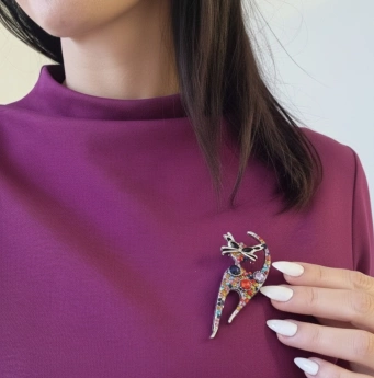 Barevná brož kočka Swarovski Catelia