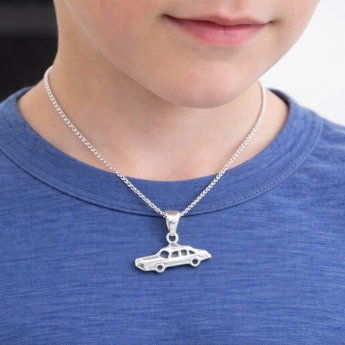 Stříbrný přívěsek auto Amerika