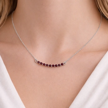 Stříbrný náhrdelník s českým granátem Cristine