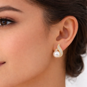 Zlacené klipsy s perlou