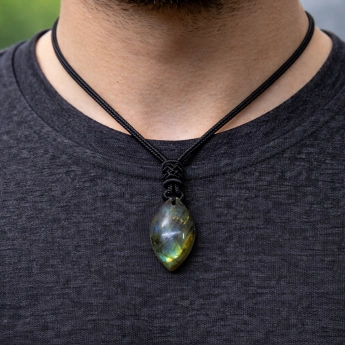 Náhrdelník s labradoritem Mystique