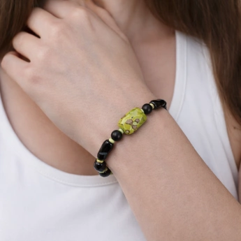 Bižuterní náramek zeleno - černý Zuzana