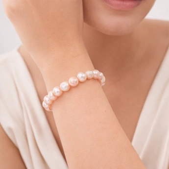 Náramek z lososových říčních perel Pinina