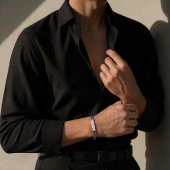 Stříbrný náramek Unoria