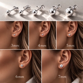 Stříbrná náušnice kulička Caroline