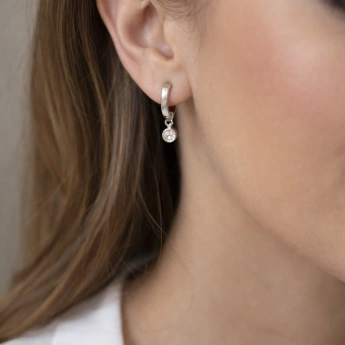 Stříbrné náušnice kroužky s moissanitem Minerva