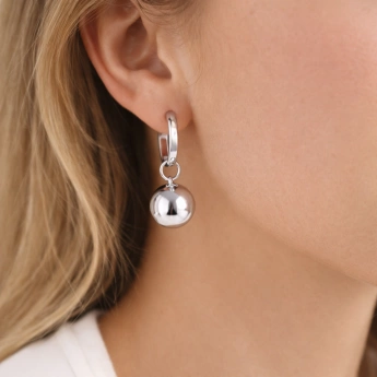 Stříbrné náušnice s kuličkou
