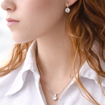 Stříbrné náušnice se zirkonem Aloria