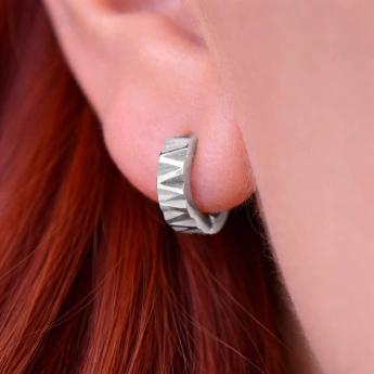 Ocelové náušnice zdobené Aubree