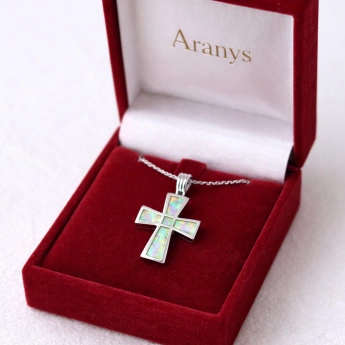 Stříbrný přívěsek kříž s bílým opálem Joel