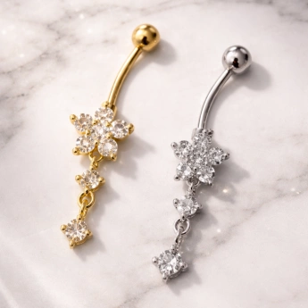 Ocelový piercing do pupíku květina se zirkony