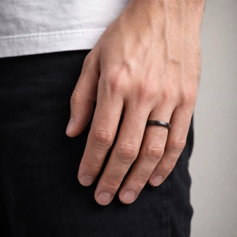 Prsten z hematitu Atlaso