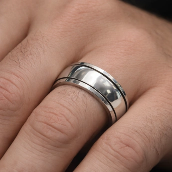 Stříbrný antistresový prsten Skyler