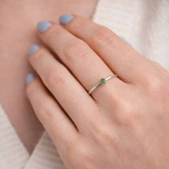 Stříbrný prsten s vltavínem Lavioda