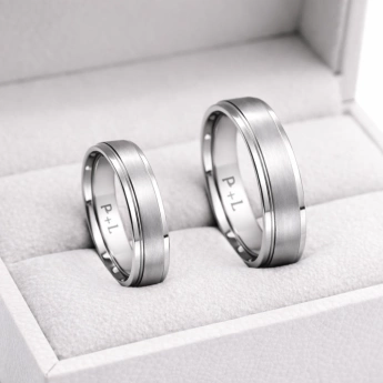 Ocelový snubní prsten Elsa