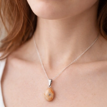 Přívěsek se slunečním kamenem Solara