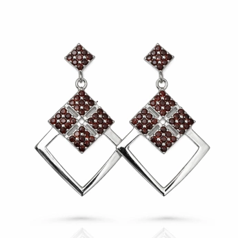 Stříbrné náušnice s českým granátem Quadria