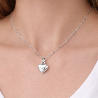 Stříbrný přívěsek srdce Lovela