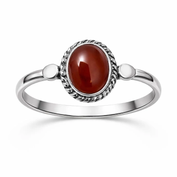 Stříbrný prsten s oválným karneolem Carnea