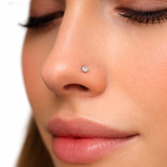 Ocelový piercing do nosu se zirkonem Bato