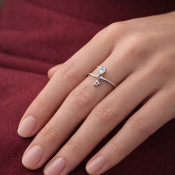 Stříbrný prsten jahoda se zirkonem Strawberry