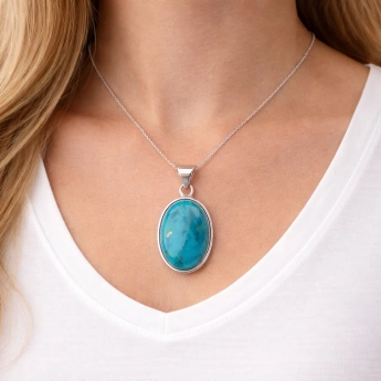 Stříbrný přívěsek s oválným tyrkysem Maris