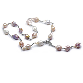 Náhrdelník říční perly bílé s přívěškem motýlka Tesa