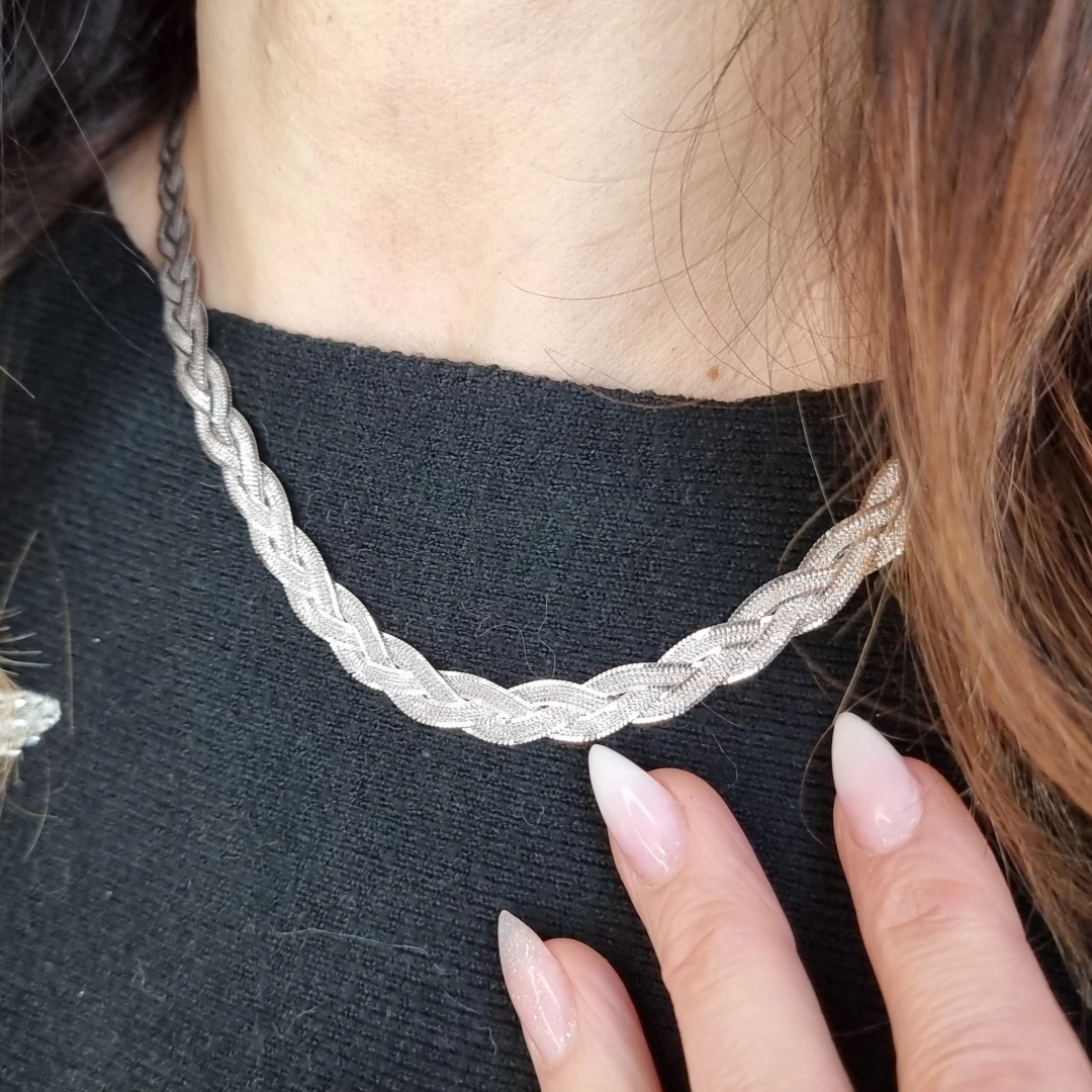 Stříbrný náhrdelník plochý Mersii