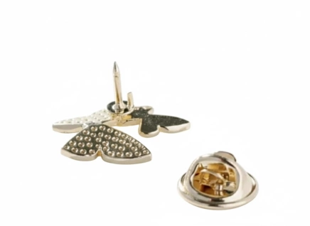 Brož motýl Benjamin