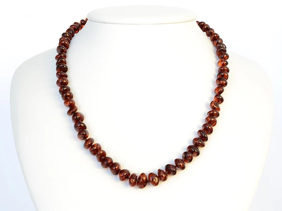 Náhrdelník z jantaru Carena