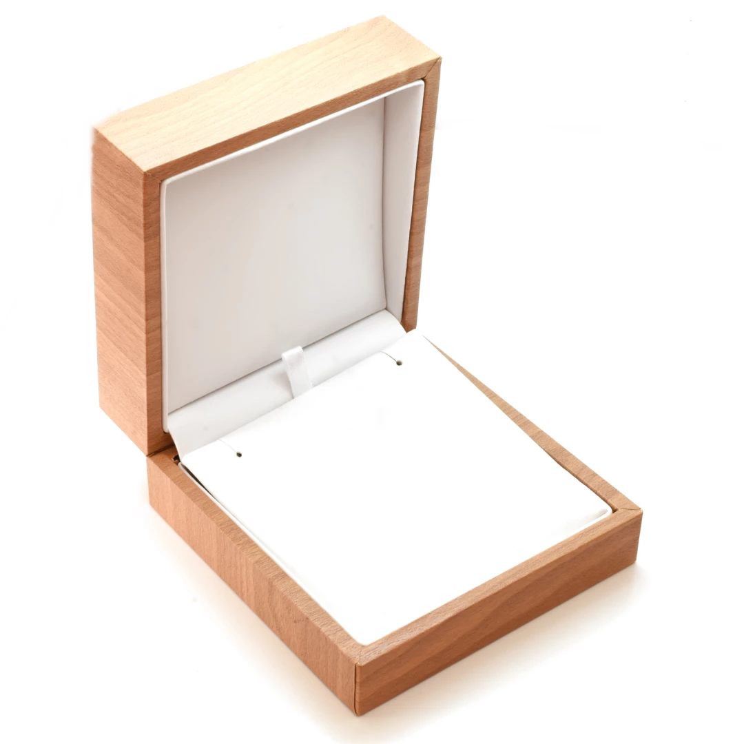 Dřevená krabička na soupravu/náušnice/náhrdelník