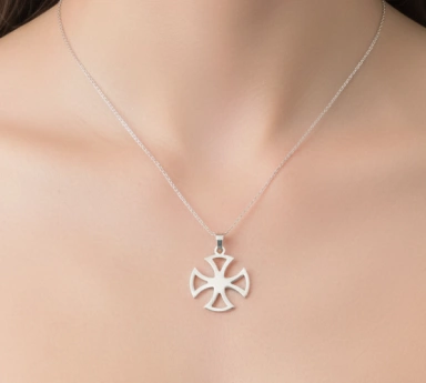 Stříbrný přívěšek maltézský kříž Raymond