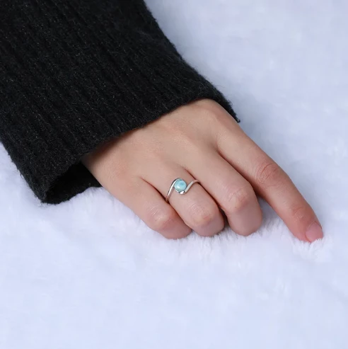 Stříbrný prsten larimar