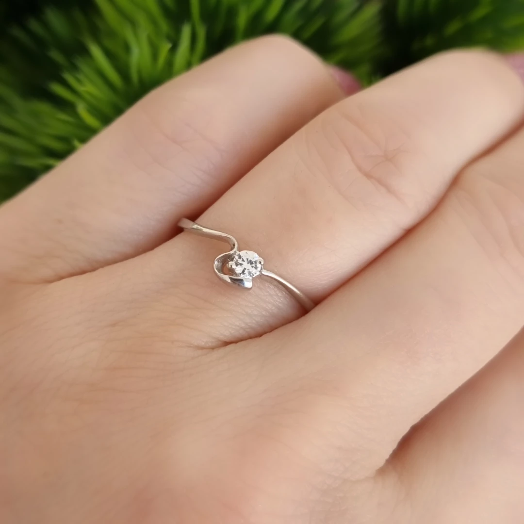 Stříbrný prsten se zirkonem vlnka Lennart