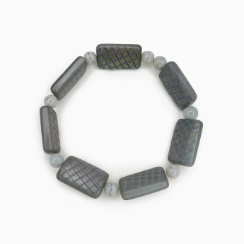 Bižuterní obdélníkový šedý náramek Shelti