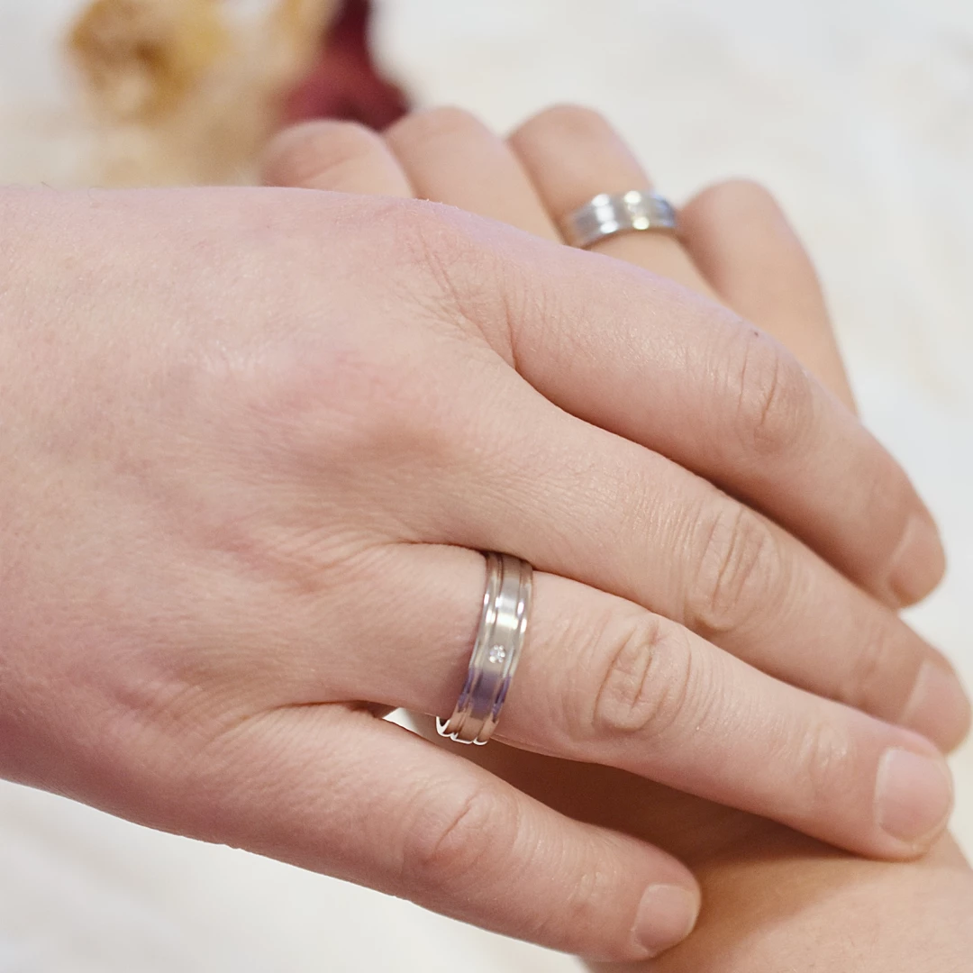 Ocelový snubní prsten se zirkonem Derien