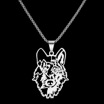 Ocelový přívěsek Vlk – symbol síly a svobody (řetízek zdarma)