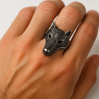 Ocelový prsten severský vlk Hay