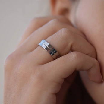 Ocelový snubní prsten Mogul