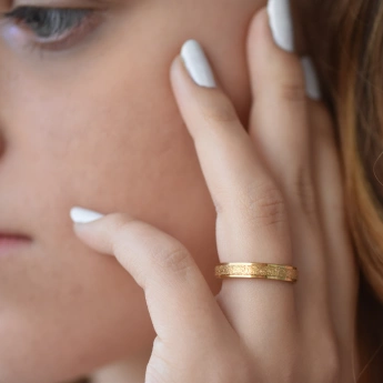 Ocelový snubní zlacený prsten Lux