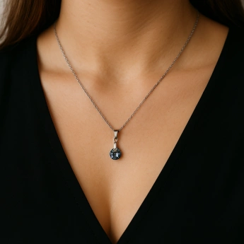 Ocelový náhrdelník Swarovski se zirkonem Satho