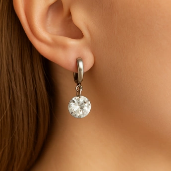 Náušnice z chirurgické oceli Beth Stříbrná