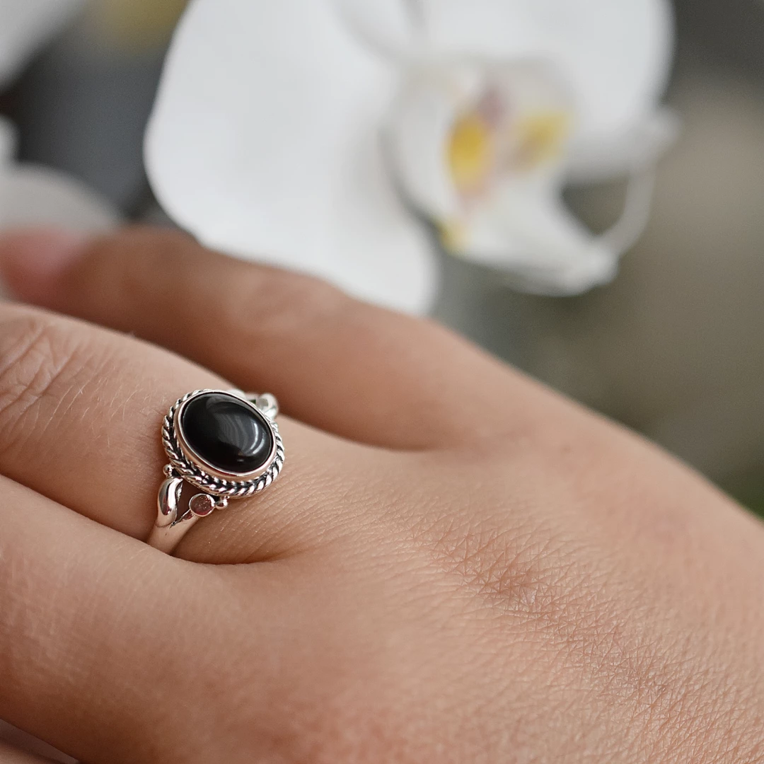 Stříbrný prsten onyx Phillipo